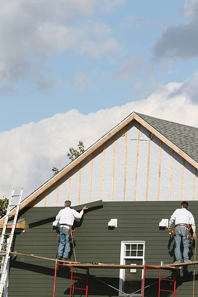 How To Choose The Right Materials for Your Siding Installation in 'Mount Vernon, IA